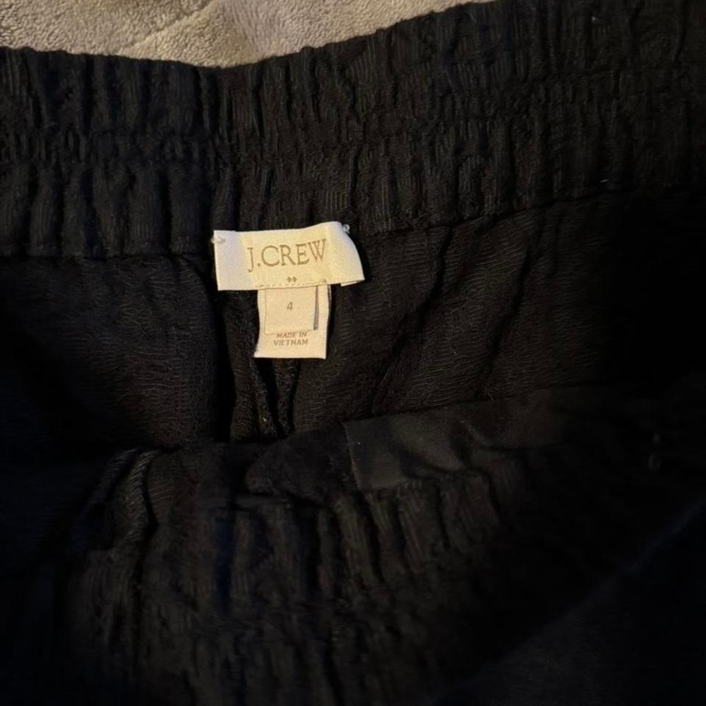 J.Crew Womens Black Textured Jacquard Paisley Shorts Size 4 Elastic Waist - Picture 6 of 6